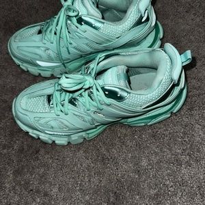 Balenciaga track shoes (size 42)